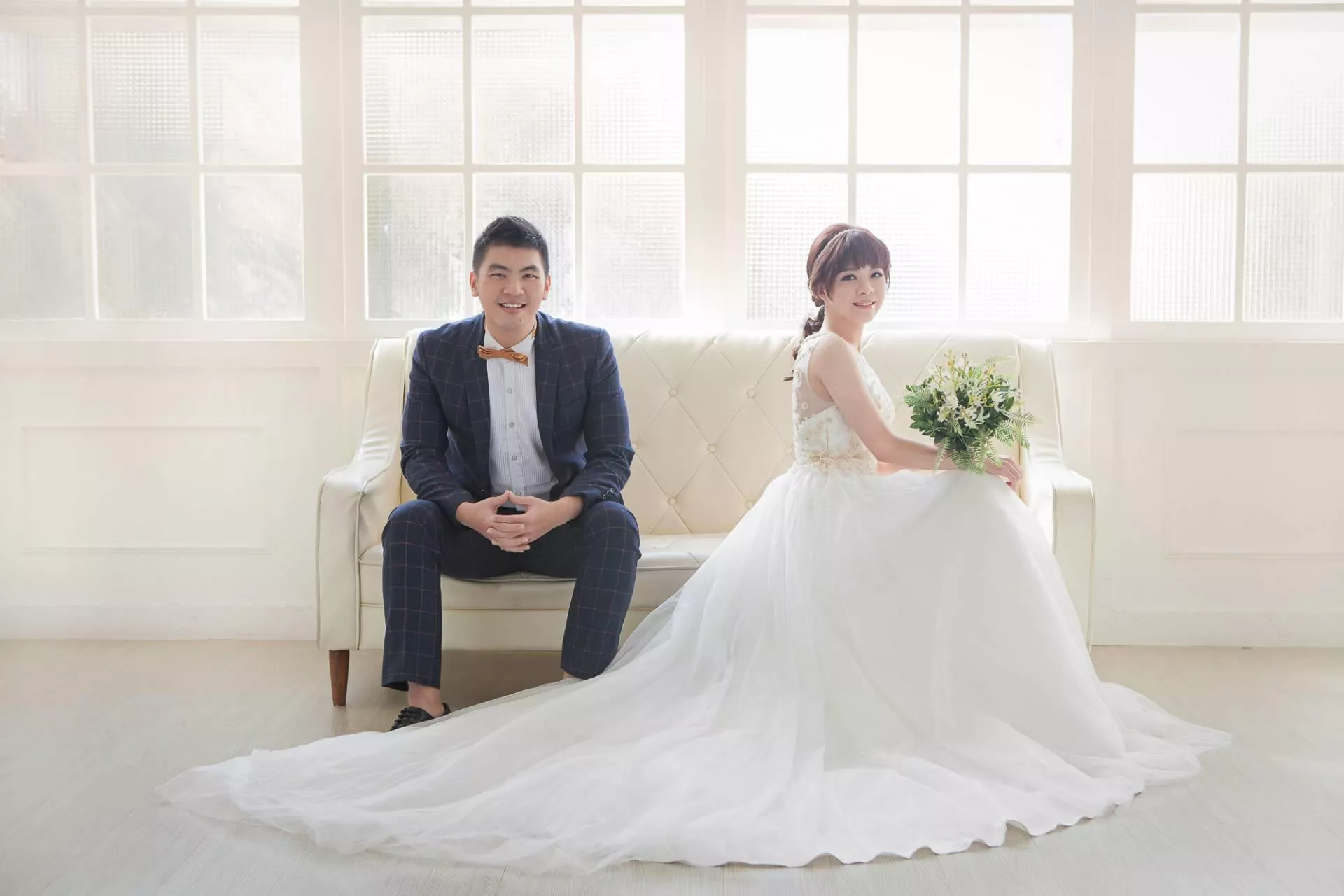 大君全家福照-桃園婚紗攝影照W21禮服出租婚紗包套桃園推薦婚紗店新娘秘書新秘新密閨蜜寫真照全家福照桃園韓國韓式婚紗桃園CP值高的婚紗桃園自助婚紗美式婚紗雜誌婚紗電影婚紗依依佩佩2-君-全家福攝影照(6號攝影師)