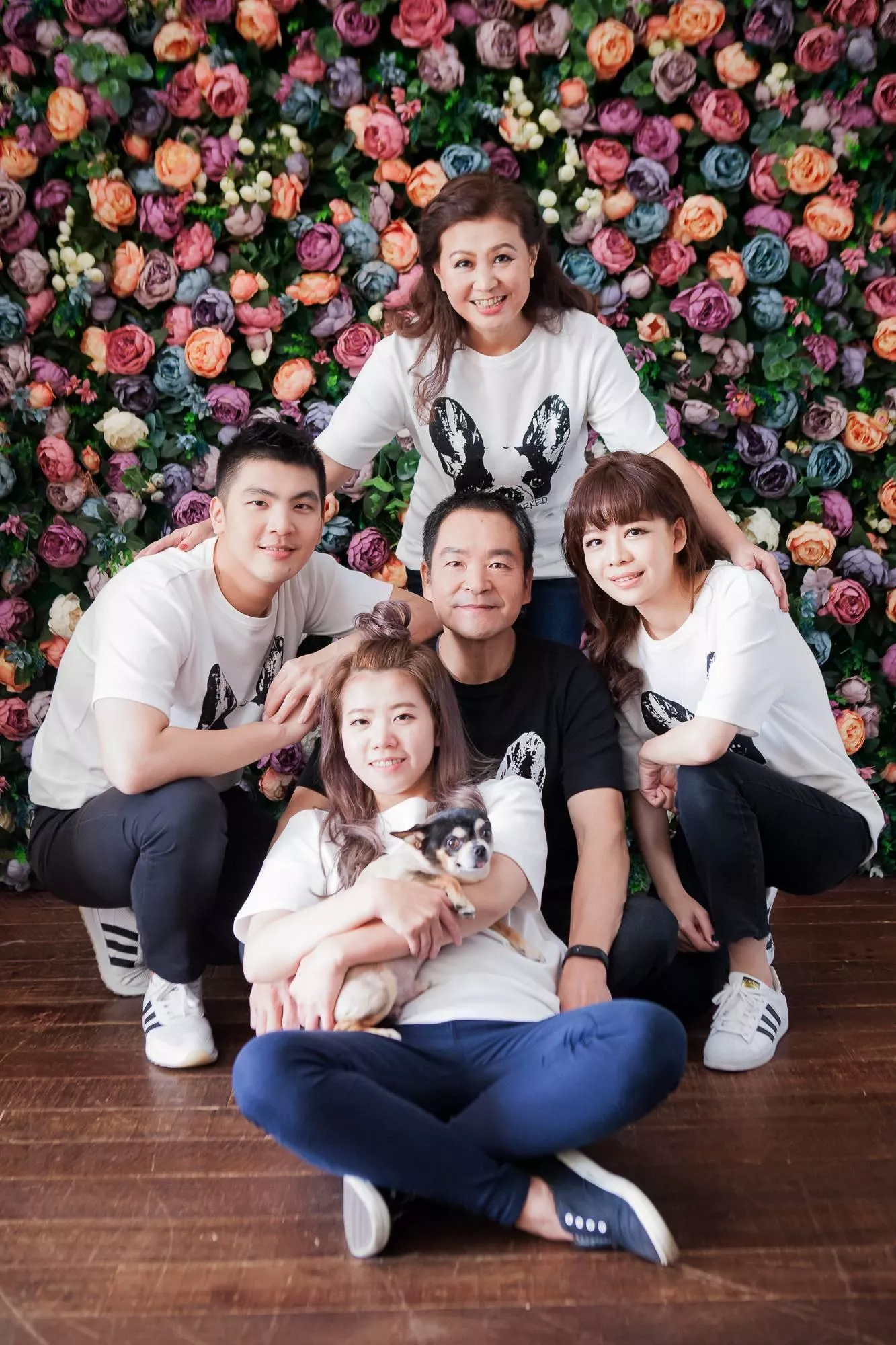 大君全家福照-桃園婚紗攝影照W21禮服出租婚紗包套桃園推薦婚紗店新娘秘書新秘新密閨蜜寫真照全家福照桃園韓國韓式婚紗桃園CP值高的婚紗桃園自助婚紗美式婚紗雜誌婚紗電影婚紗依依佩佩19-君-全家福攝影照(6號攝影師)