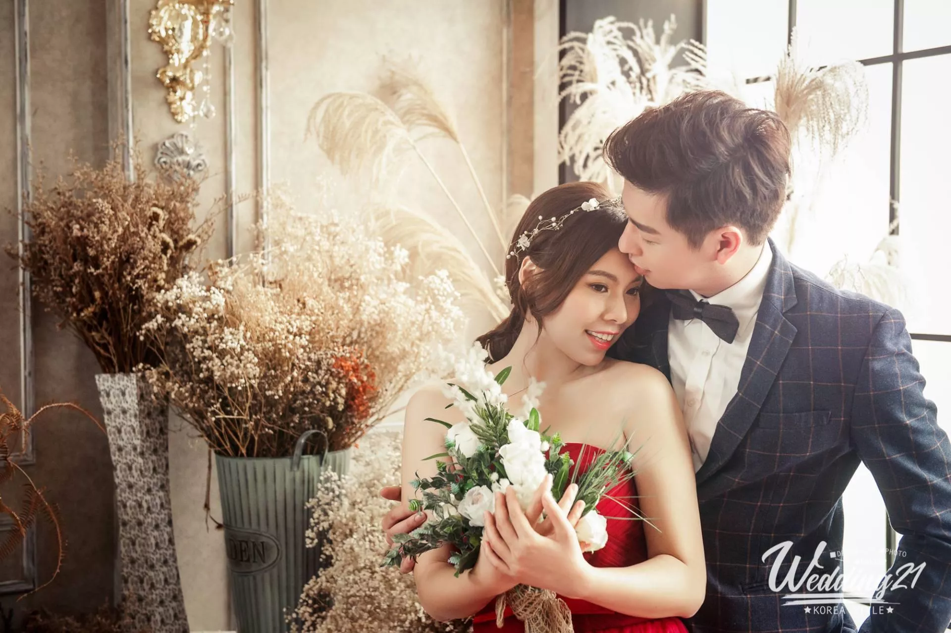 青芳-婚紗攝影照手工婚紗禮服出租婚紗攝影照-婚紗攝影照-桃園婚紗攝影照W21禮服出租婚紗包套桃園推薦婚紗店新娘秘書新秘新密閨蜜寫真照全家福照桃園韓國韓式婚紗桃園CP值高的婚紗桃園自助婚紗美式婚紗雜誌婚紗電影婚紗9-芳-婚紗攝影照(5號攝影師)
