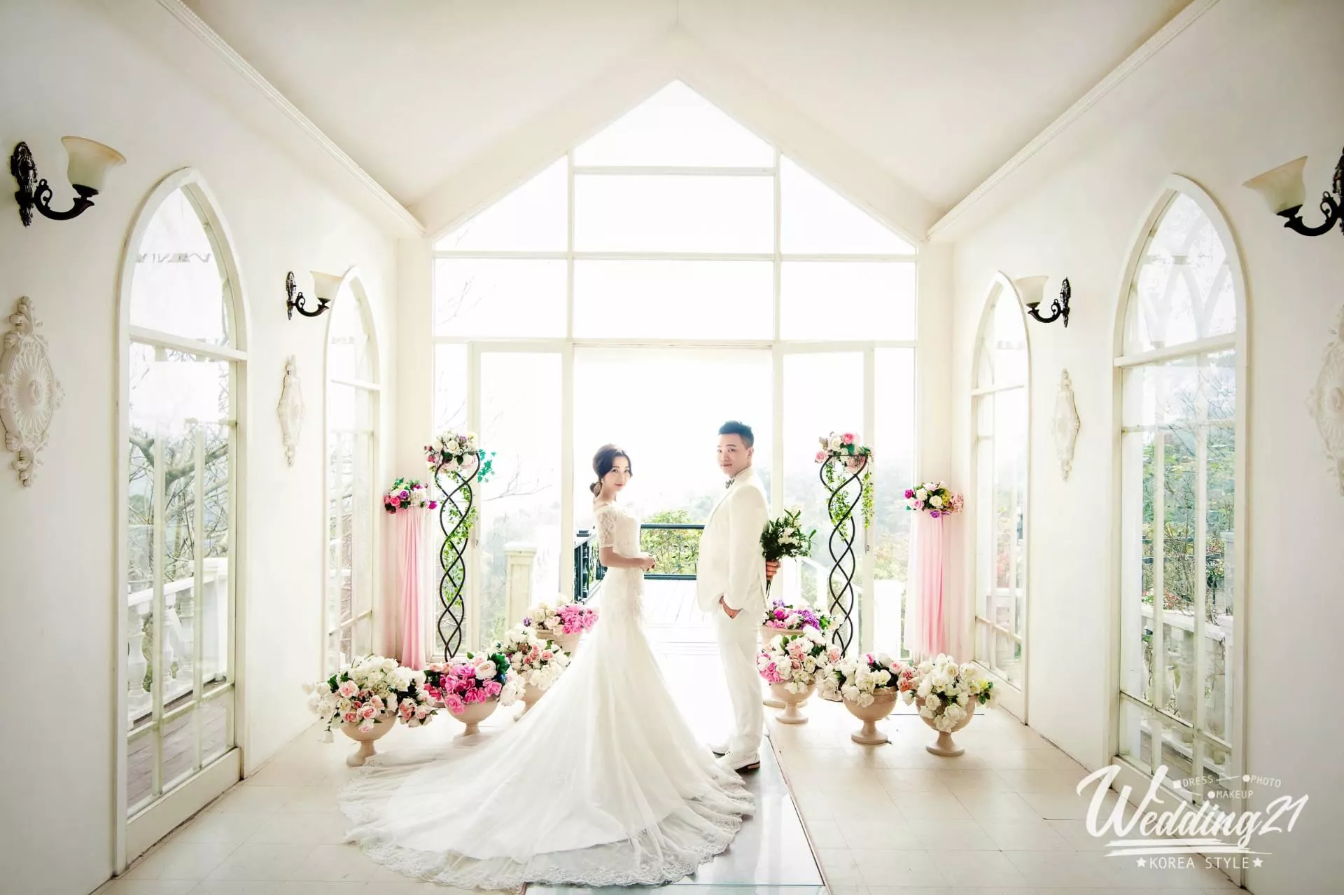 妤慈-婚紗攝影照-婚紗攝影照-桃園婚紗攝影照W21禮服出租婚紗包套桃園推薦婚紗店新娘秘書新秘新密閨蜜寫真照全家福照桃園韓國韓式婚紗桃園CP值高的婚紗桃園自助婚紗美式婚紗雜誌婚紗電影-11-慈-婚紗攝影照(5號攝影師)