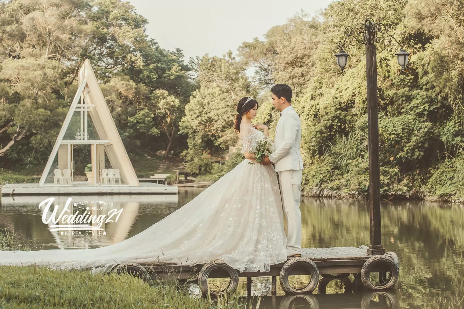 芳宜-婚紗攝影照手工婚紗禮服出租婚紗攝影照-婚紗攝影照-桃園婚紗攝影照W21禮服出租婚紗包套桃園推薦婚紗店新娘秘書新秘新密閨蜜寫真照全家福照桃園韓國韓式婚紗桃園CP值高的婚紗桃園自助婚紗美式婚紗雜誌婚紗電影婚紗18-宜-婚紗攝影照(5號攝影師)
