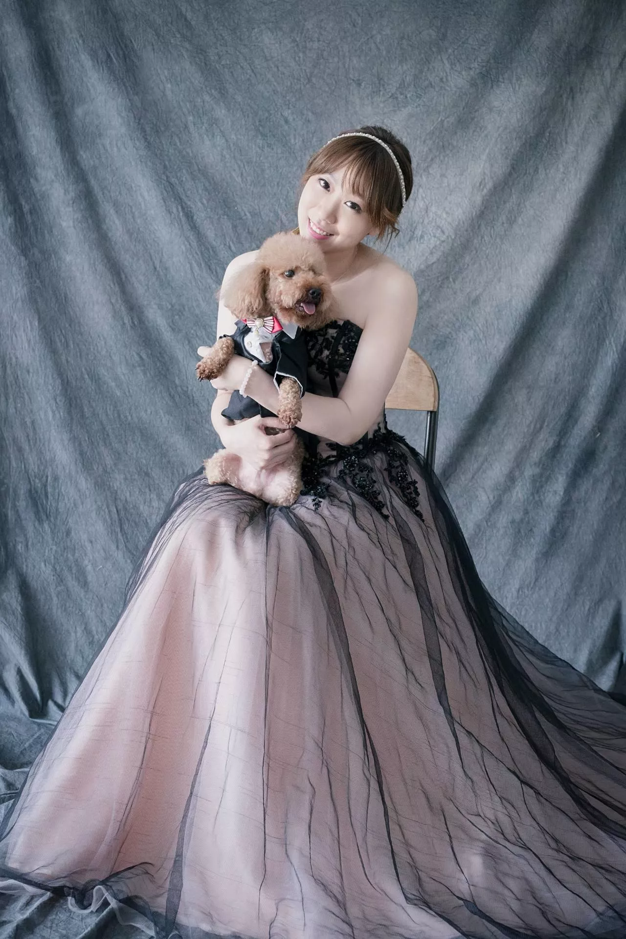 毓-全家福照-婚紗攝影照-婚紗攝影照手工婚紗禮服出租婚紗攝影照-婚紗攝影照-桃園婚紗攝影照W21禮服出租婚紗包套桃園推薦婚紗店新娘秘書新秘新密閨蜜寫真照全家福照桃園韓國韓式婚紗桃園CP值高的婚紗桃園自助婚紗美式婚紗雜誌婚紗電影婚紗72-毓-全家福照(1號攝影師)