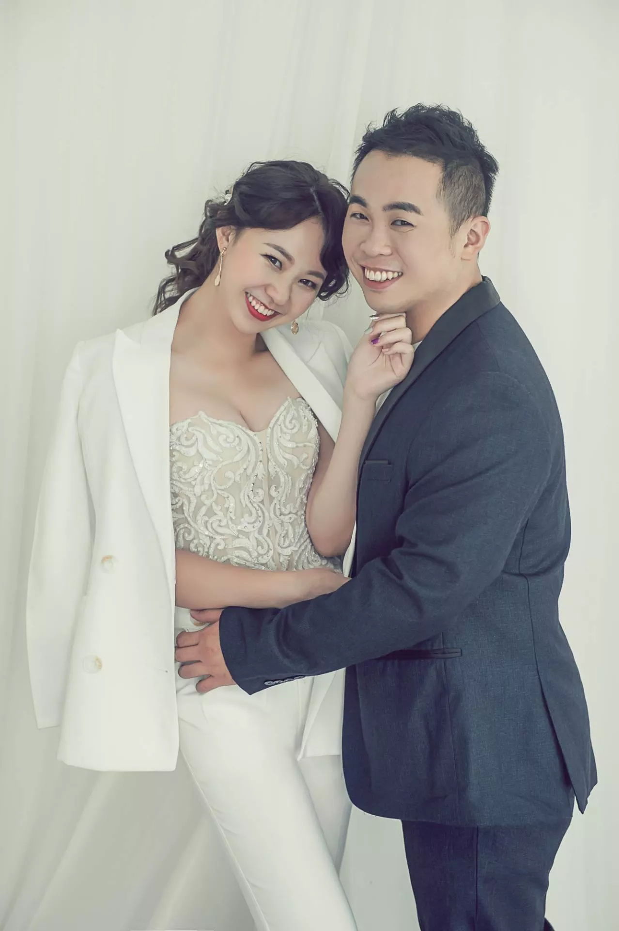 芳儀-婚紗攝影照-婚紗攝影照手工婚紗禮服出租婚紗攝影照-婚紗攝影照-桃園婚紗攝影照W21禮服出租婚紗包套桃園推薦婚紗店新娘秘書新秘新密閨蜜寫真照全家福照桃園韓國韓式婚紗桃園CP值高的婚紗桃園自助婚紗美式婚紗雜誌婚紗電影婚紗7-儀-婚紗攝影照(5號攝影師)