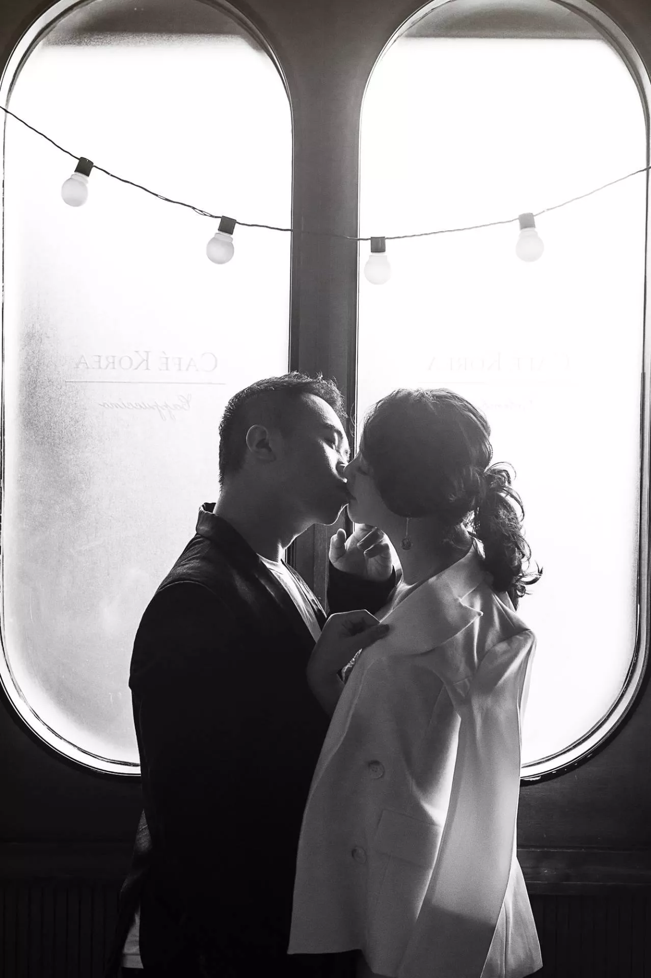芳儀-婚紗攝影照-婚紗攝影照手工婚紗禮服出租婚紗攝影照-婚紗攝影照-桃園婚紗攝影照W21禮服出租婚紗包套桃園推薦婚紗店新娘秘書新秘新密閨蜜寫真照全家福照桃園韓國韓式婚紗桃園CP值高的婚紗桃園自助婚紗美式婚紗雜誌婚紗電影婚紗14-儀-婚紗攝影照(5號攝影師)