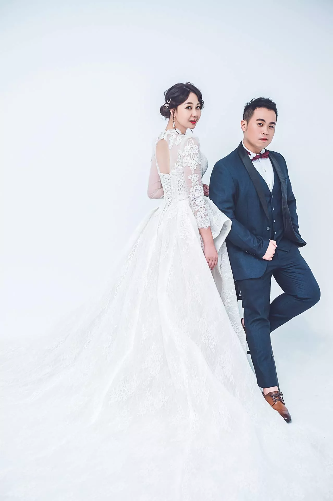 芳儀-婚紗攝影照-婚紗攝影照手工婚紗禮服出租婚紗攝影照-婚紗攝影照-桃園婚紗攝影照W21禮服出租婚紗包套桃園推薦婚紗店新娘秘書新秘新密閨蜜寫真照全家福照桃園韓國韓式婚紗桃園CP值高的婚紗桃園自助婚紗美式婚紗雜誌婚紗電影婚紗18-儀-婚紗攝影照(5號攝影師)