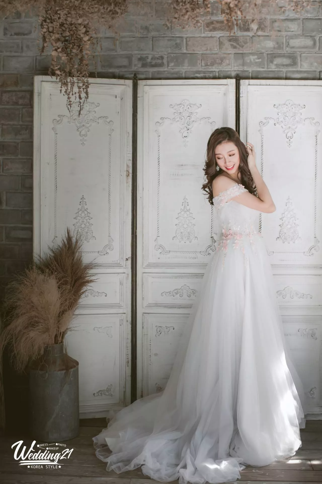 聖晏-婚紗攝影照-婚紗攝影照手工婚紗禮服出租婚紗攝影照-婚紗攝影照-桃園婚紗攝影照W21禮服出租婚紗包套桃園推薦婚紗店新娘秘書新秘新密閨蜜寫真照全家福照桃園韓國韓式婚紗桃園CP值高的婚紗桃園自助婚紗美式婚紗雜誌婚紗電影婚紗17-晏-婚紗攝影照(6號攝影師)