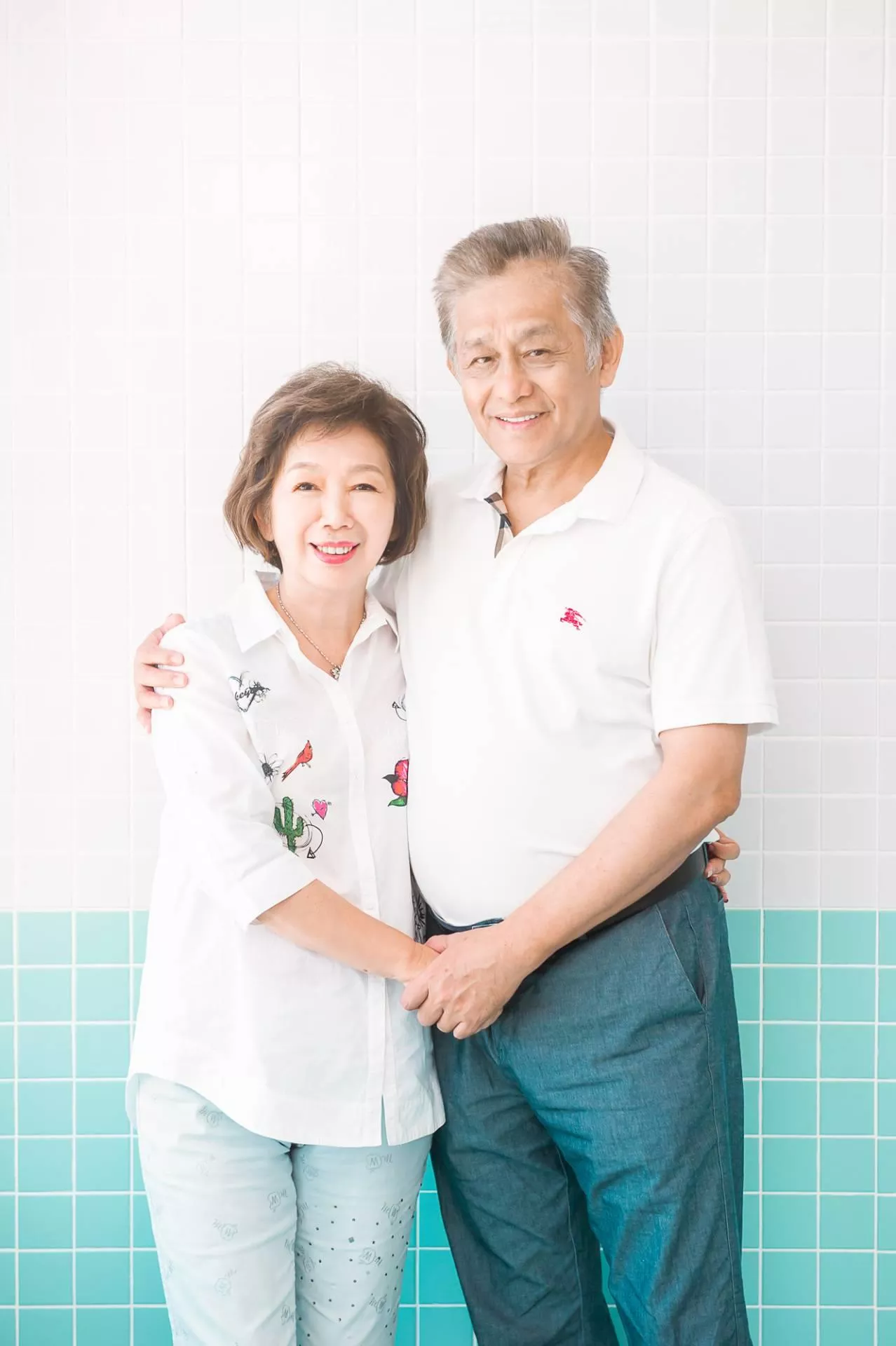 玫君-全家福婚紗攝影照-婚紗攝影照手工婚紗禮服出租婚紗攝影照-婚紗攝影照-桃園婚紗攝影照W21禮服出租婚紗包套桃園推薦婚紗店新娘秘書新秘新密閨蜜寫真照全家福照桃園韓國韓式婚紗桃園CP值高的婚紗桃園自助婚紗美式婚紗雜誌婚紗電影婚紗14-君-全家福照(5號攝影師)