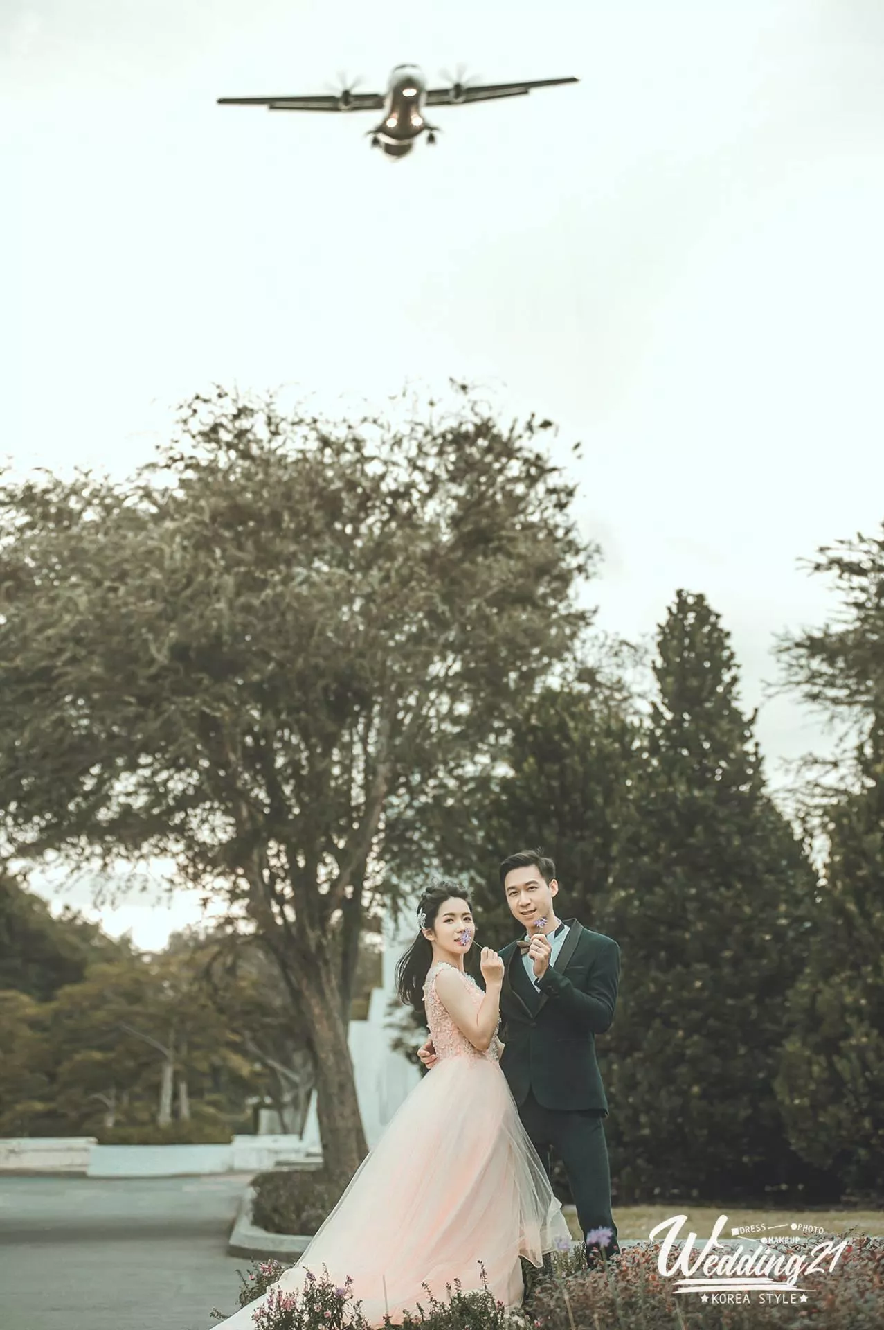 前琰--婚紗攝影照-婚紗攝影照手工婚紗禮服出租婚紗攝影照-婚紗攝影照-桃園婚紗攝影照W21禮服出租婚紗包套桃園推薦婚紗店新娘秘書新秘新密閨蜜寫真照全家福照桃園韓國韓式婚紗桃園CP值高的婚紗桃園自助婚紗美式婚紗雜誌婚紗電影婚紗22-琰-婚紗攝影照(5號攝影師)