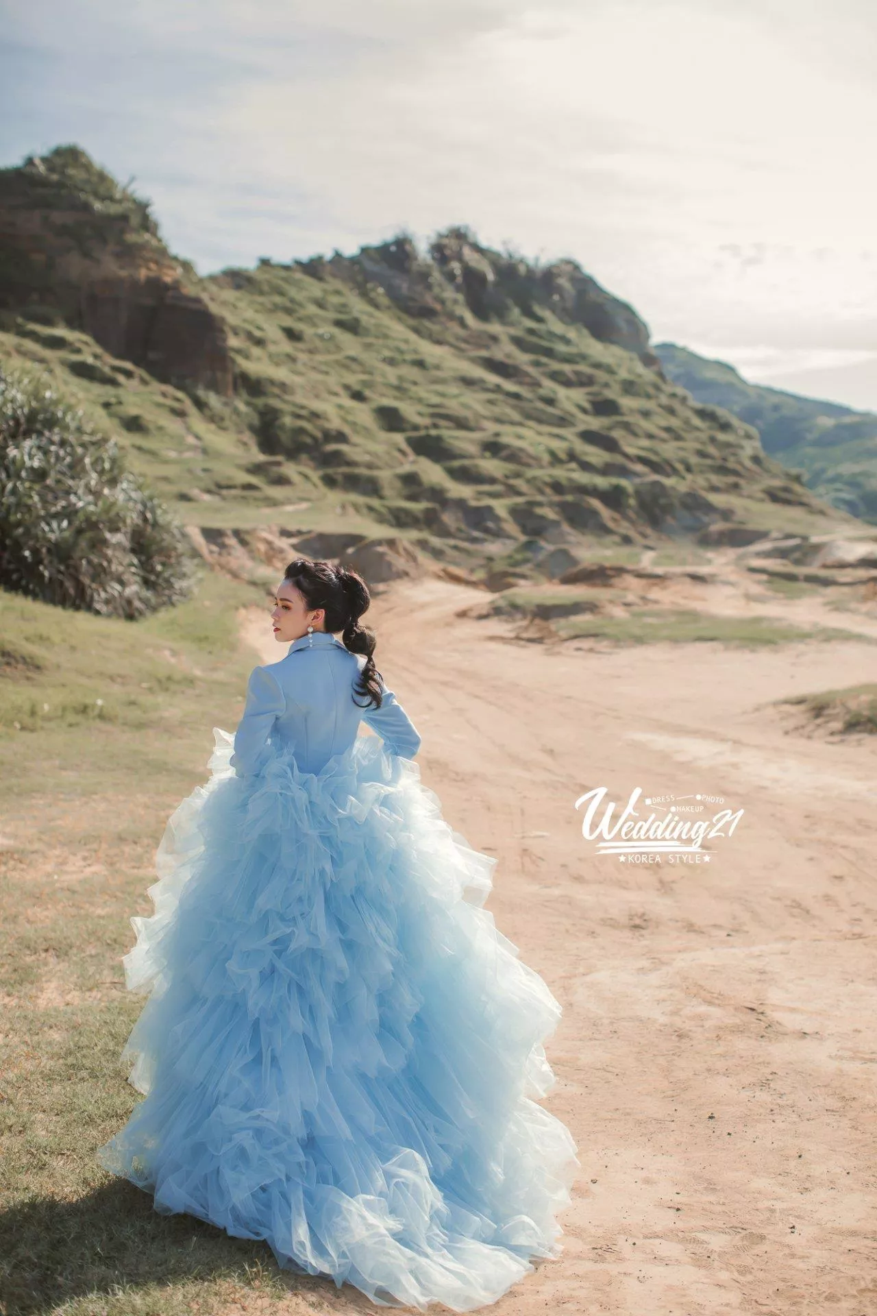 花生米-婚紗攝影照-婚紗攝影照手工婚紗禮服出租婚紗攝影照-婚紗攝影照-桃園婚紗攝影照W21禮服出租婚紗包套桃園推薦婚紗店新娘秘書新秘新密閨蜜寫真照全家福照桃園韓國韓式婚紗桃園CP值高的婚紗桃園自助婚紗美式婚紗雜誌婚紗電影婚紗35有玩沒完抖音TikTok-花生米-婚紗攝影TikTok(6號攝影師)
