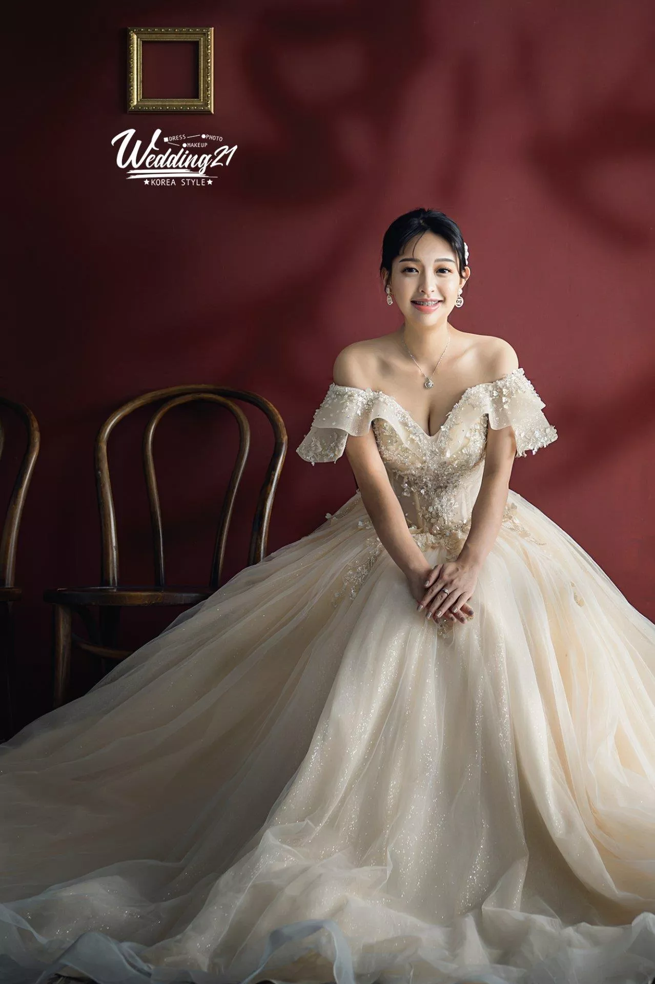 wedding21韓式婚紗-全家福照-婚紗攝影照-婚紗攝影照手工婚紗禮服出租短髮新娘婚紗攝影照-婚紗攝影照-桃園婚紗攝影照W21禮服出租婚紗包套桃園推薦婚紗店新娘秘書新秘新密閨蜜寫真照全家福照桃園韓國韓式婚紗桃園CP值高的婚紗桃園自助婚紗美式婚紗雜誌婚紗電影婚紗1-羽-全家福寫真攝影照(1號攝影師)