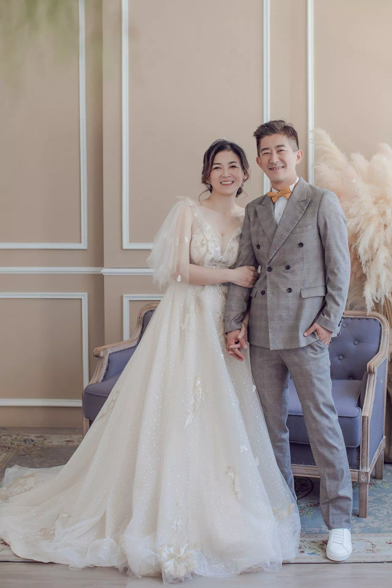 婕寧-婚紗攝影照-桃園婚紗攝影照W21禮服出租婚紗包套桃園推薦婚紗店新娘秘書新秘新密閨蜜寫真照全家福照桃園韓國韓式婚紗桃園CP值高的婚紗桃園自助婚紗美式婚紗雜誌婚紗電影婚紗7-寧-全家福照(5號攝影師)