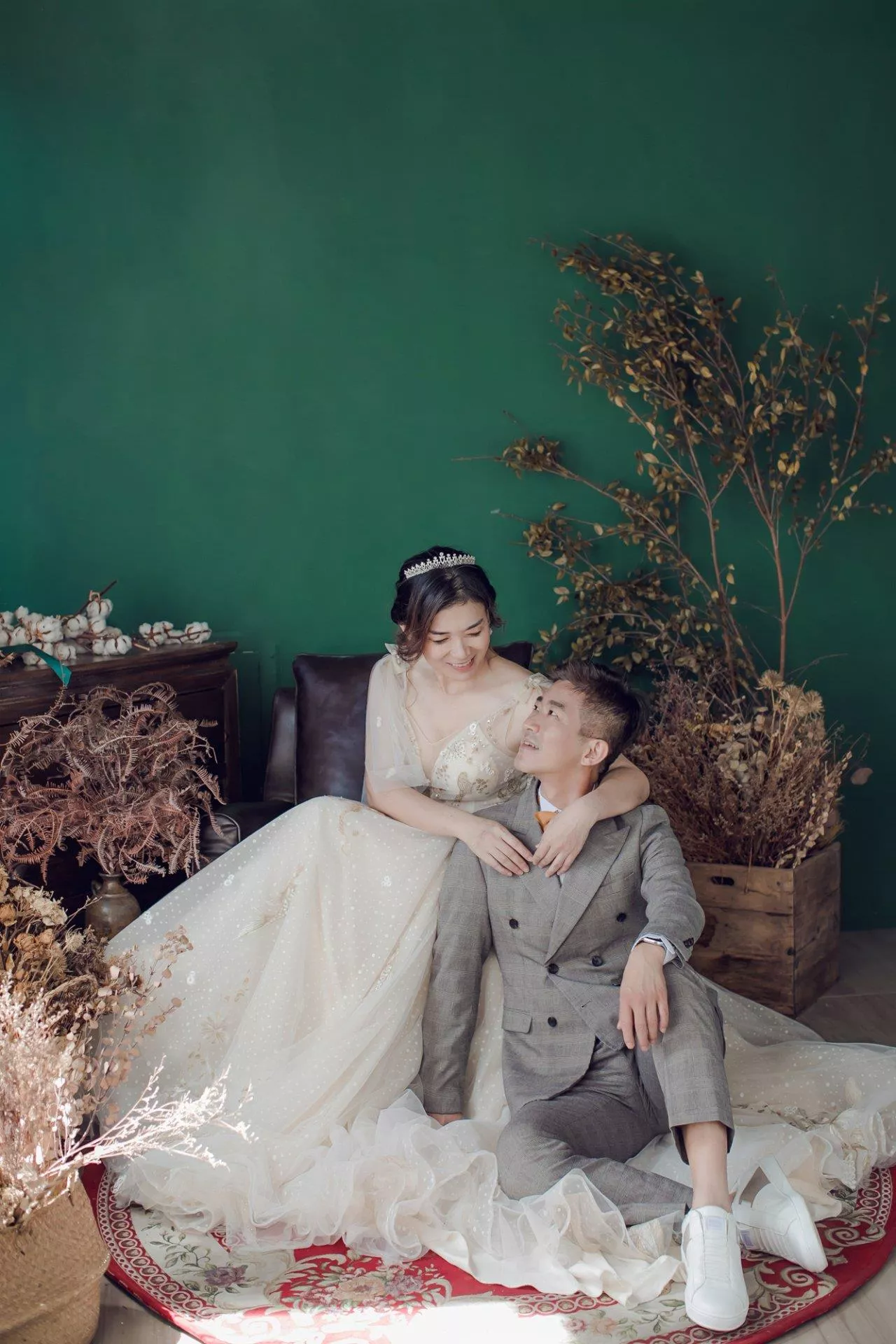 婕寧-婚紗攝影照-桃園婚紗攝影照W21禮服出租婚紗包套桃園推薦婚紗店新娘秘書新秘新密閨蜜寫真照全家福照桃園韓國韓式婚紗桃園CP值高的婚紗桃園自助婚紗美式婚紗雜誌婚紗電影婚紗15-寧-全家福照(5號攝影師)