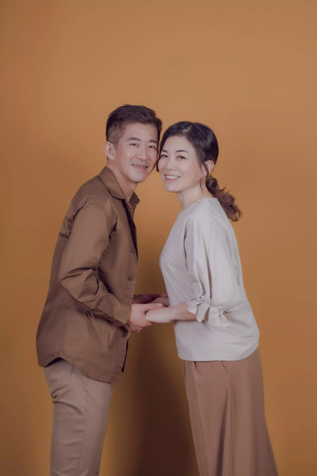 婕寧-婚紗攝影照-桃園婚紗攝影照W21禮服出租婚紗包套桃園推薦婚紗店新娘秘書新秘新密閨蜜寫真照全家福照桃園韓國韓式婚紗桃園CP值高的婚紗桃園自助婚紗美式婚紗雜誌婚紗電影婚紗27-寧-全家福照(5號攝影師)