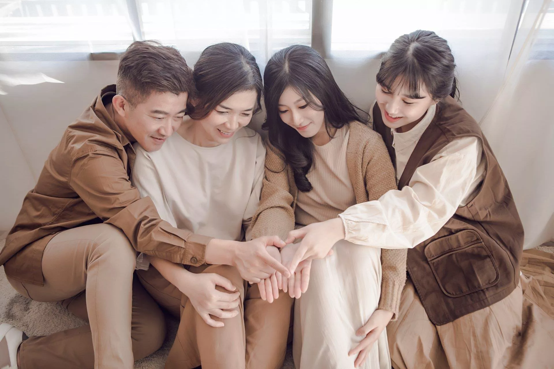 婕寧-婚紗攝影照-桃園婚紗攝影照W21禮服出租婚紗包套桃園推薦婚紗店新娘秘書新秘新密閨蜜寫真照全家福照桃園韓國韓式婚紗桃園CP值高的婚紗桃園自助婚紗美式婚紗雜誌婚紗電影婚紗30-寧-全家福照(5號攝影師)