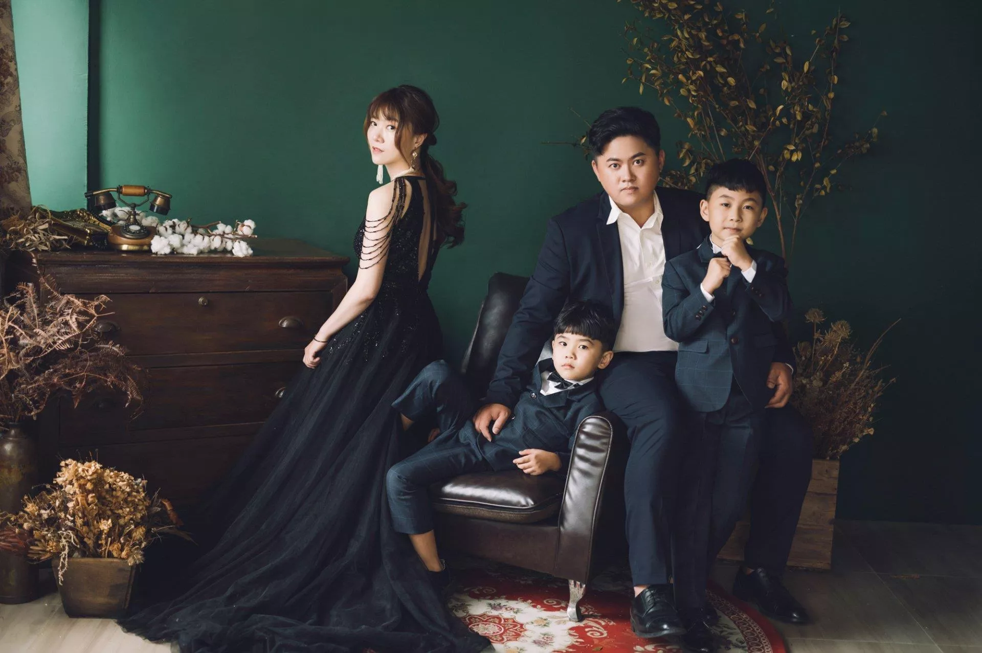 家瑜-婚紗攝影照-桃園婚紗攝影照W21禮服出租婚紗包套桃園推薦婚紗店新娘秘書新秘新密閨蜜寫真照全家福照桃園韓國韓式婚紗桃園CP值高的婚紗桃園自助婚紗美式婚紗雜誌婚紗電影婚紗3-瑜-全家福照(8號攝影師)