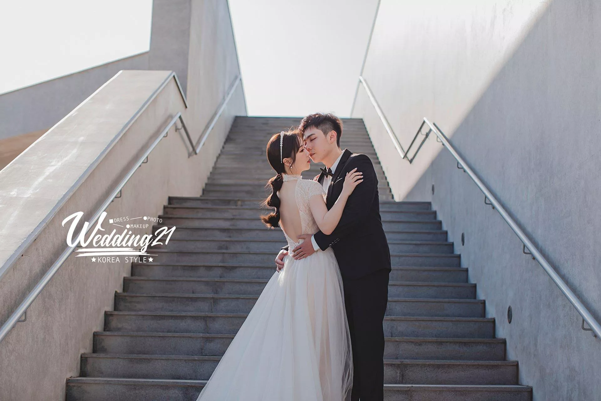 以璁＆艾昀-婚紗攝影照-桃園婚紗攝影照W21禮服出租婚紗包套桃園推薦婚紗店新娘秘書新秘新密閨蜜寫真照全家福照桃園韓國韓式婚紗桃園CP值高的婚紗桃園自助婚紗美式婚紗雜誌婚紗電影婚紗7-艾昀-婚紗攝影照(6號攝影師)