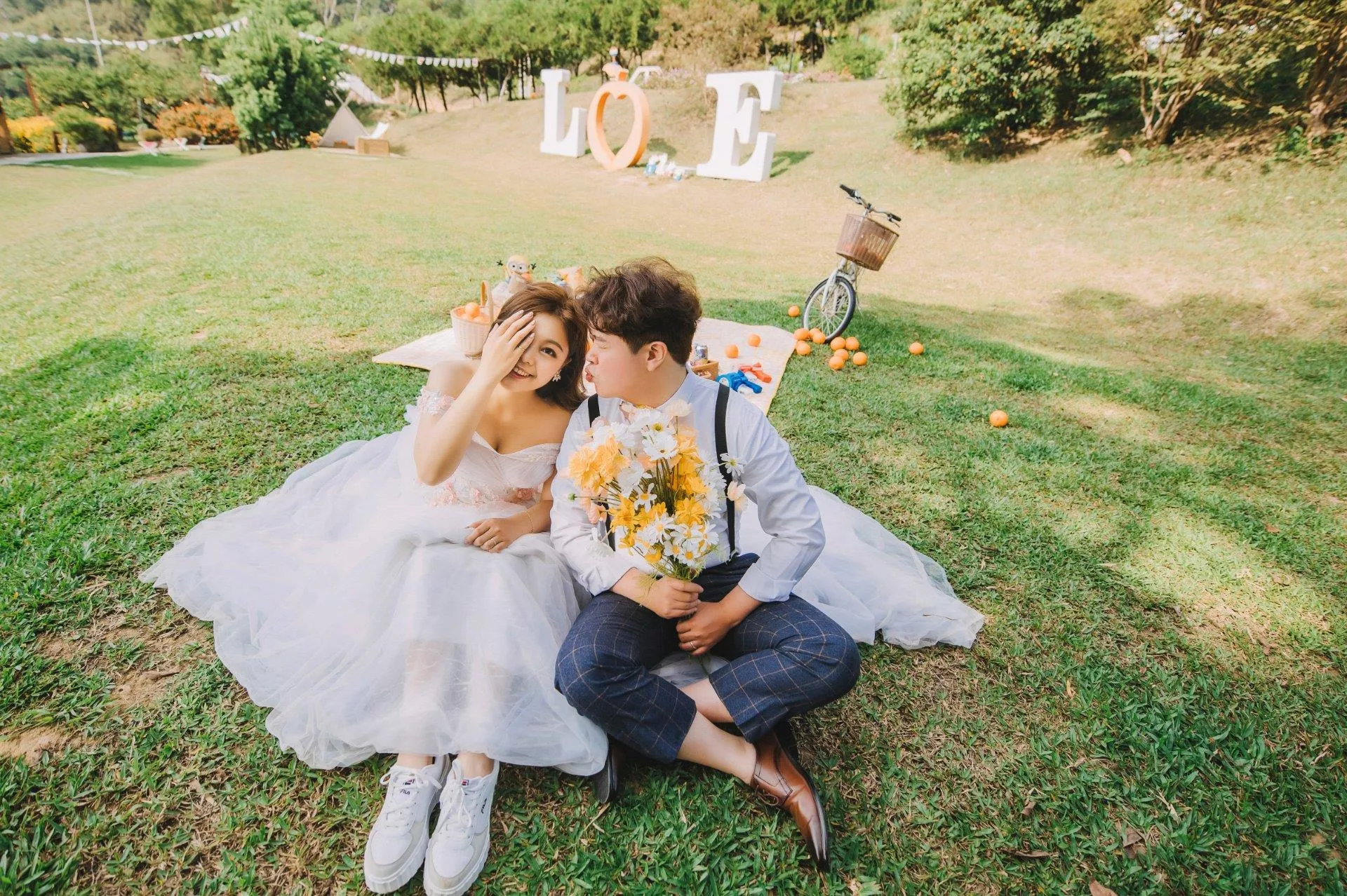 丁平＆秀紋-婚紗攝影照-婚紗攝影照手工婚紗禮服出租婚紗攝影照-婚紗攝影照-桃園婚紗攝影照W21禮服出租婚紗包套桃園推薦婚紗店新娘秘書新秘新密閨蜜寫真照全家福照桃園韓國韓式婚紗桃園CP值高的婚紗桃園自助婚紗美式婚紗雜誌婚紗電影婚紗7-紋-婚紗攝影照(8號攝影師)