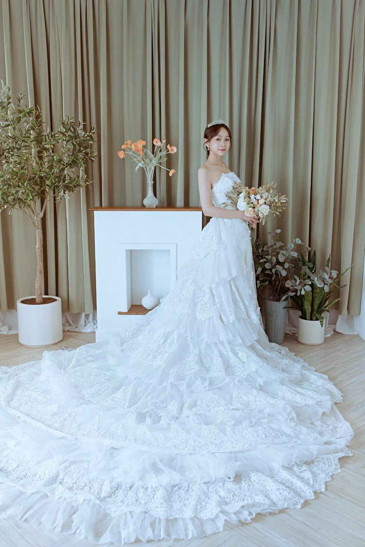 冠緯＆語婕-婚紗攝影照-婚紗攝影照手工婚紗禮服出租婚紗攝影照-婚紗攝影照-桃園婚紗攝影照W21禮服出租婚紗包套桃園推薦婚紗店新娘秘書新秘新密閨蜜寫真照全家福照桃園韓國韓式婚紗桃園CP值高的婚紗桃園自助婚紗美式婚紗雜誌婚紗電影婚紗14-婕-婚紗攝影照(2號攝影師)