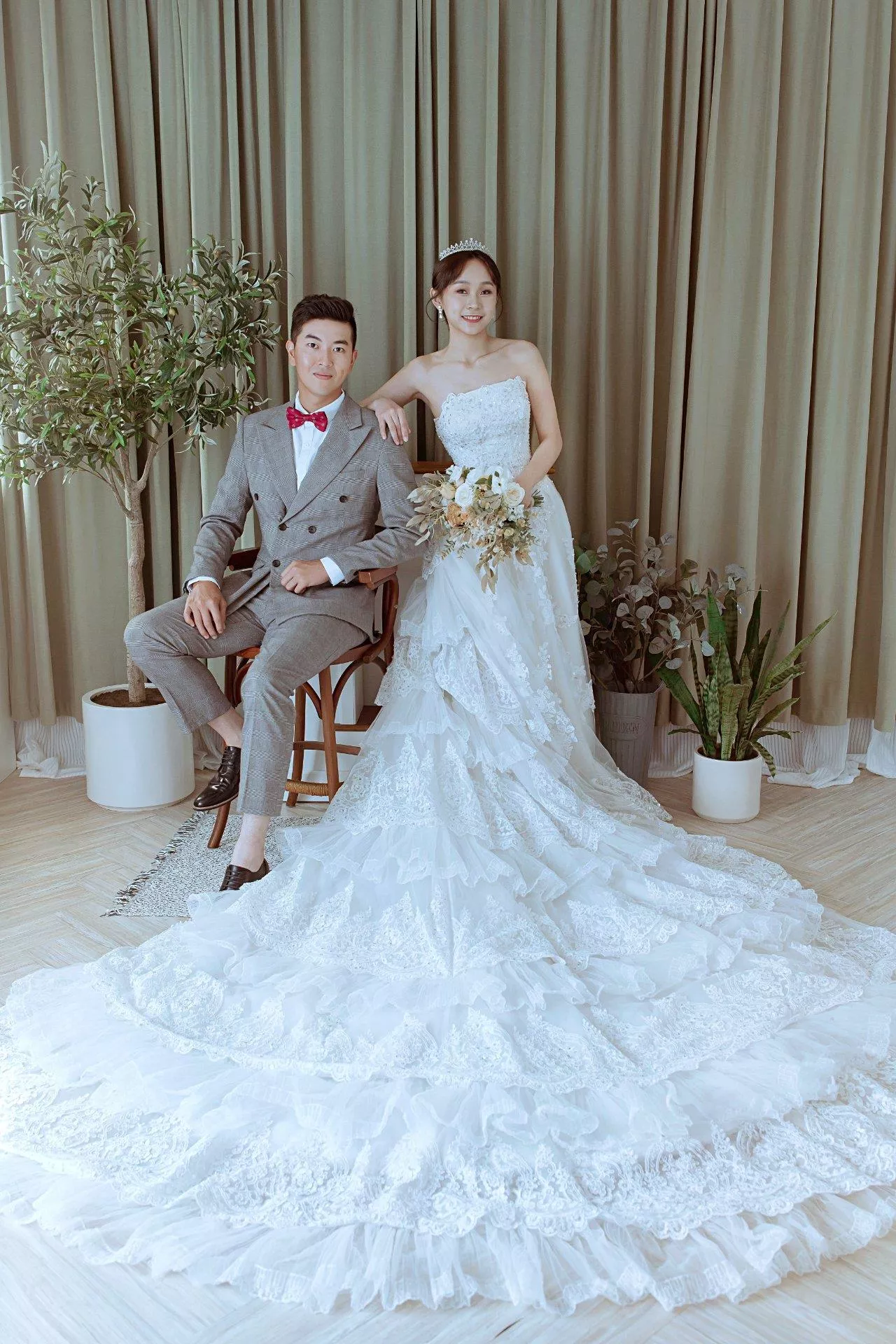 冠緯＆語婕-婚紗攝影照-婚紗攝影照手工婚紗禮服出租婚紗攝影照-婚紗攝影照-桃園婚紗攝影照W21禮服出租婚紗包套桃園推薦婚紗店新娘秘書新秘新密閨蜜寫真照全家福照桃園韓國韓式婚紗桃園CP值高的婚紗桃園自助婚紗美式婚紗雜誌婚紗電影婚紗15-婕-婚紗攝影照(2號攝影師)