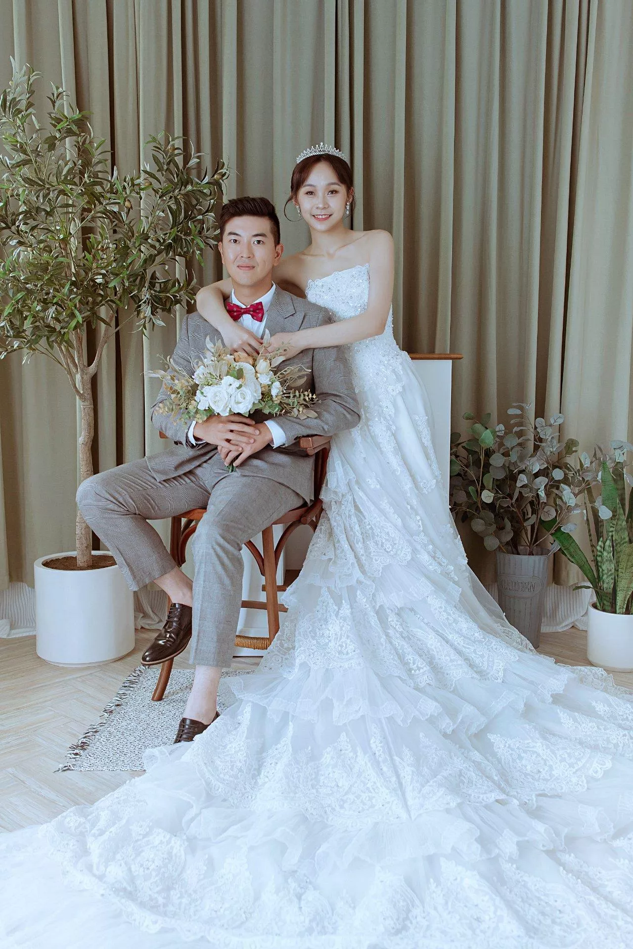 冠緯＆語婕-婚紗攝影照-婚紗攝影照手工婚紗禮服出租婚紗攝影照-婚紗攝影照-桃園婚紗攝影照W21禮服出租婚紗包套桃園推薦婚紗店新娘秘書新秘新密閨蜜寫真照全家福照桃園韓國韓式婚紗桃園CP值高的婚紗桃園自助婚紗美式婚紗雜誌婚紗電影婚紗16-婕-婚紗攝影照(2號攝影師)