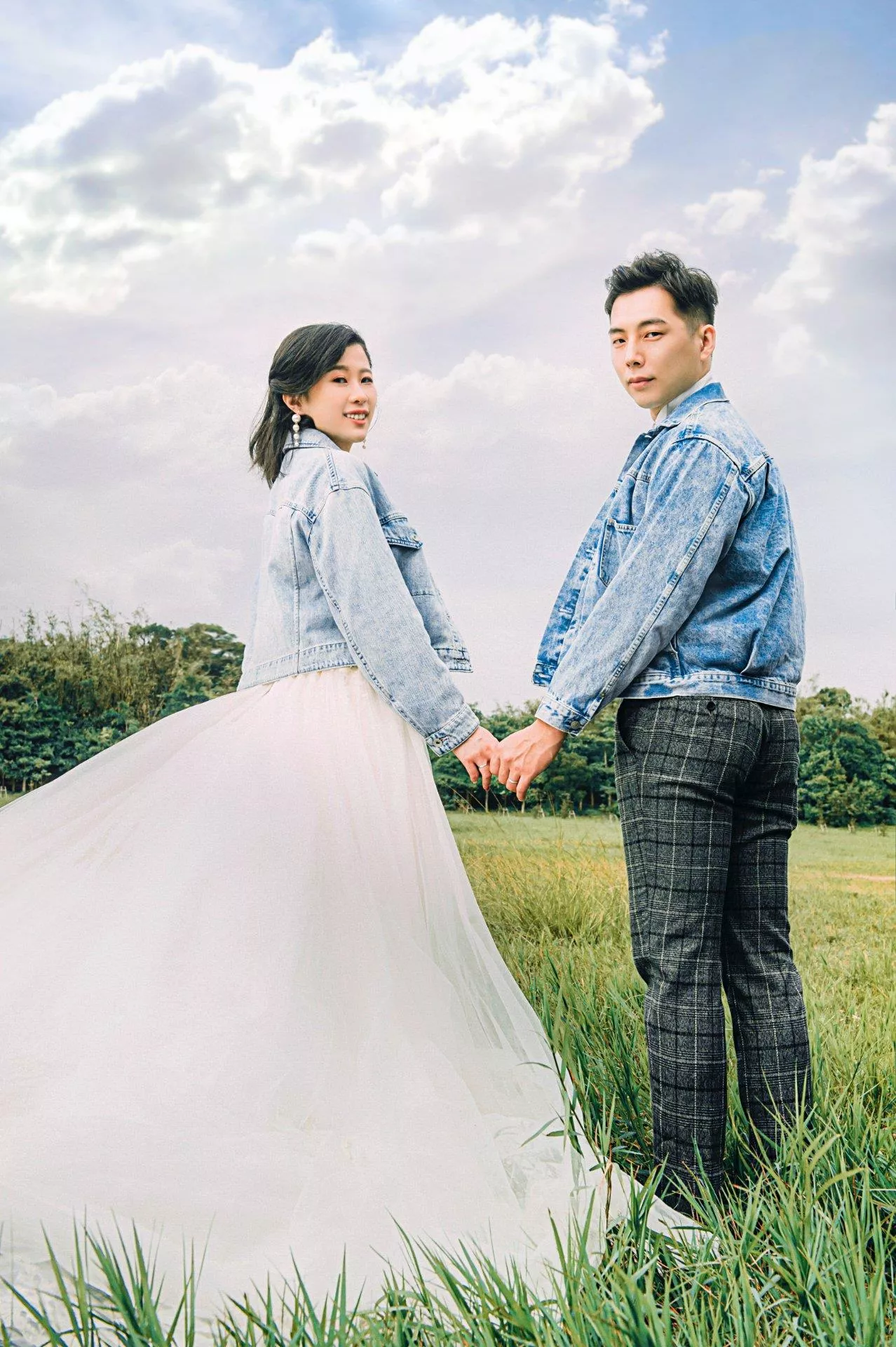 烱銘＆玲芳-婚紗攝影照-婚紗攝影照手工婚紗禮服出租婚紗攝影照-婚紗攝影照-桃園婚紗攝影照W21禮服出租婚紗包套桃園推薦婚紗店新娘秘書新秘新密閨蜜寫真照全家福照桃園韓國韓式婚紗桃園CP值高的婚紗桃園自助婚紗美式婚紗雜誌婚紗電影婚紗14-芳-婚紗攝影照(5號攝影師)