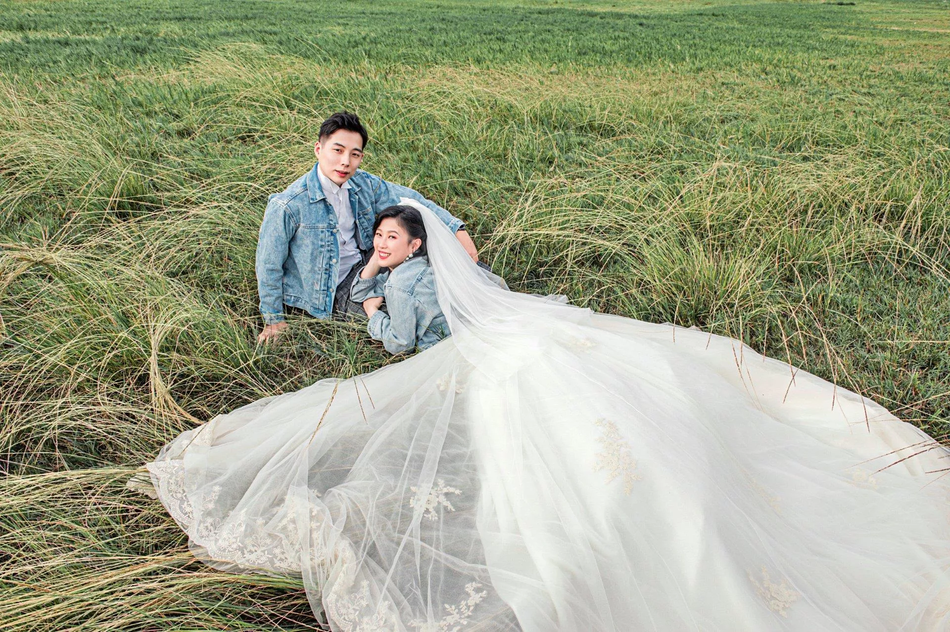 烱銘＆玲芳-婚紗攝影照-婚紗攝影照手工婚紗禮服出租婚紗攝影照-婚紗攝影照-桃園婚紗攝影照W21禮服出租婚紗包套桃園推薦婚紗店新娘秘書新秘新密閨蜜寫真照全家福照桃園韓國韓式婚紗桃園CP值高的婚紗桃園自助婚紗美式婚紗雜誌婚紗電影婚紗19-芳-婚紗攝影照(5號攝影師)