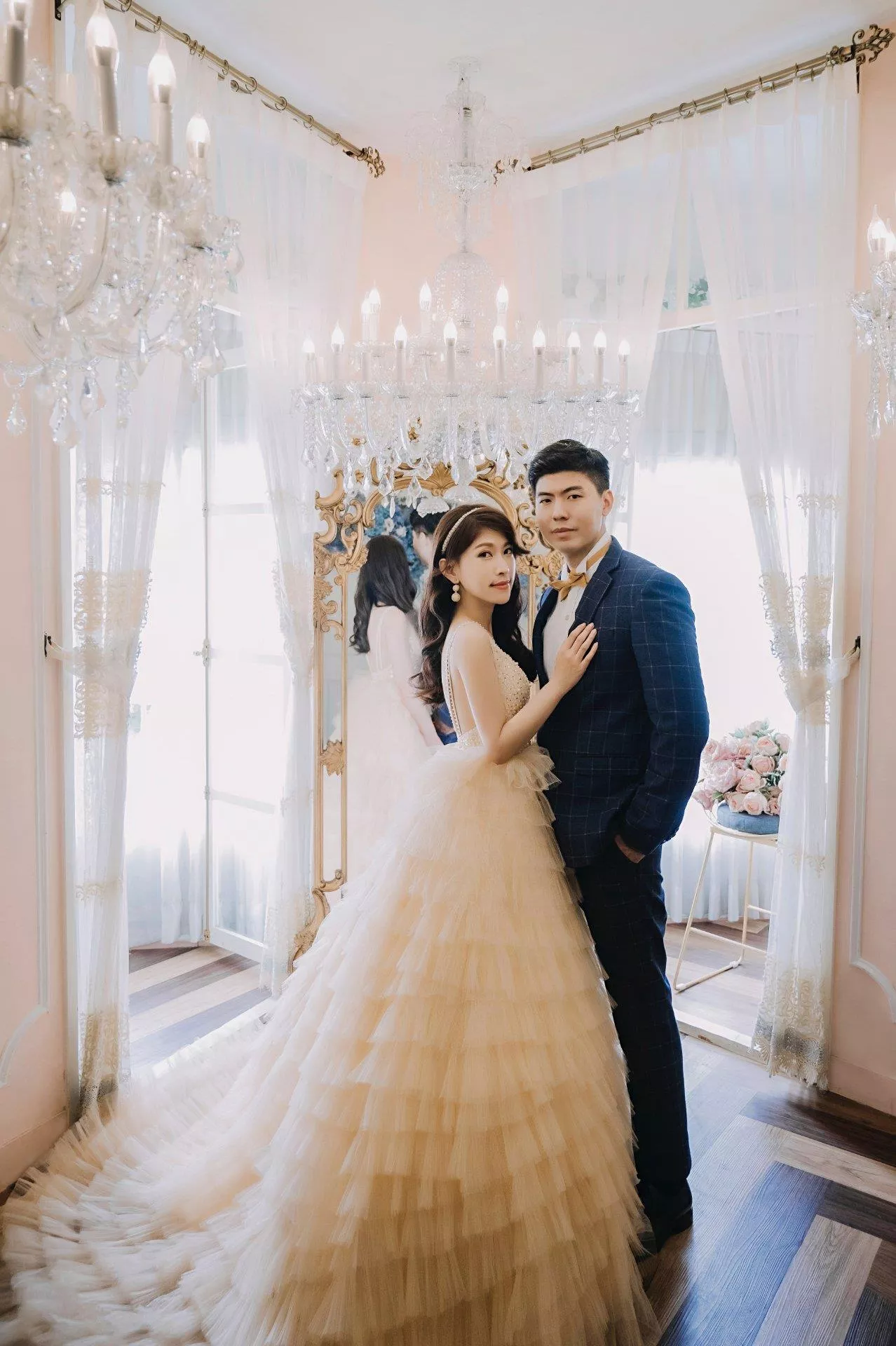懷緯＆以佳-婚紗攝影照-婚紗攝影照手工婚紗禮服出租婚紗攝影照-婚紗攝影照-桃園婚紗攝影照W21禮服出租婚紗包套桃園推薦婚紗店新娘秘書新秘新密閨蜜寫真照全家福照桃園韓國韓式婚紗桃園CP值高的婚紗桃園自助婚紗美式婚紗雜誌婚紗電影婚紗9-佳-婚紗攝影照(8號攝影師)
