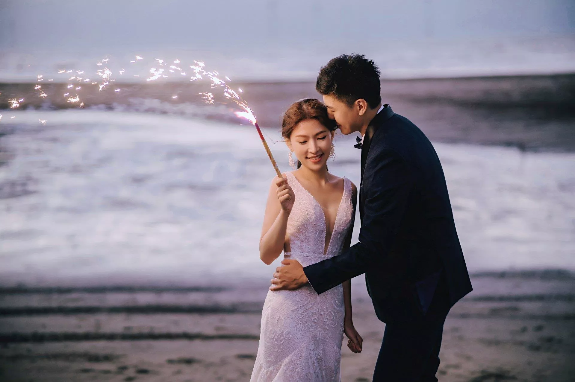 懷緯＆以佳-婚紗攝影照-婚紗攝影照手工婚紗禮服出租婚紗攝影照-婚紗攝影照-桃園婚紗攝影照W21禮服出租婚紗包套桃園推薦婚紗店新娘秘書新秘新密閨蜜寫真照全家福照桃園韓國韓式婚紗桃園CP值高的婚紗桃園自助婚紗美式婚紗雜誌婚紗電影婚紗30-佳-婚紗攝影照(8號攝影師)