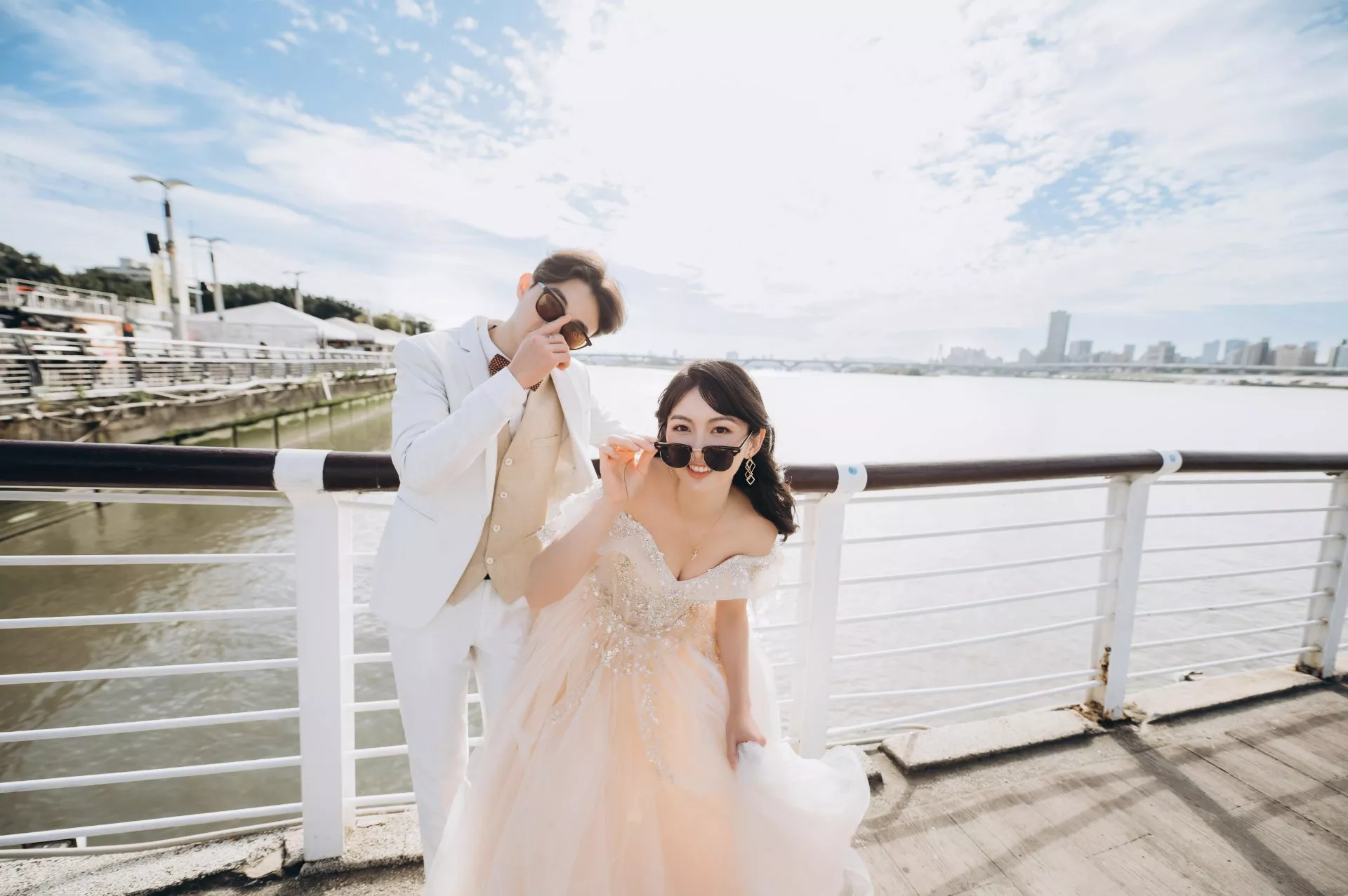 -婚紗攝影照-婚紗攝影照手工婚紗禮服出租婚紗攝影照-婚紗攝影照-桃園婚紗攝影照W21禮服出租婚紗包套桃園推薦婚紗店新娘秘書新秘新密閨蜜寫真照全家福照桃園韓國韓式婚紗桃園CP值高的婚紗桃園自助婚紗美式婚紗雜誌婚紗電影婚紗17-萱-婚紗攝影照(8號攝影師)