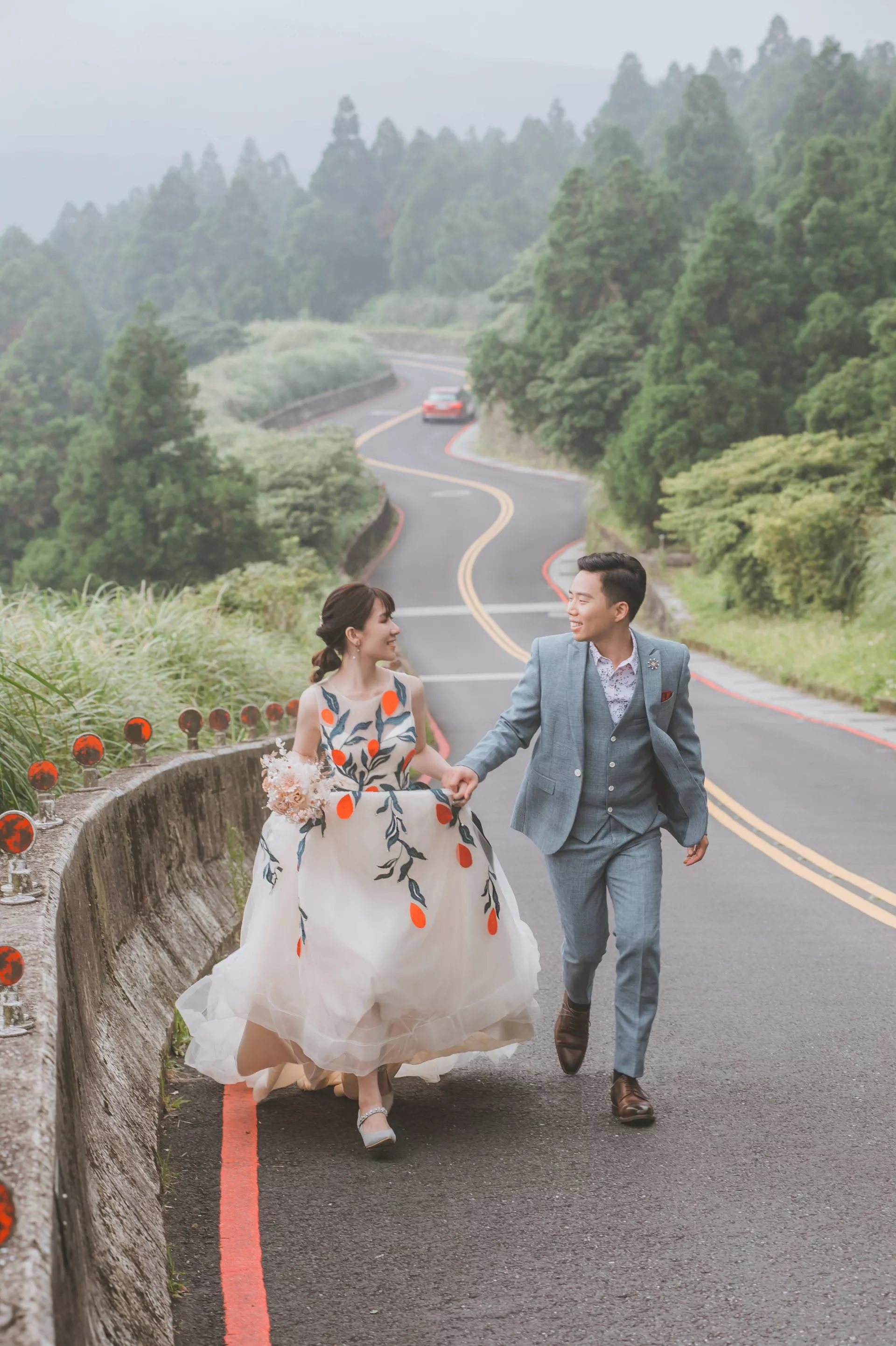 筠詠-婚紗攝影照-桃園婚紗攝影照W21禮服出租婚紗包套桃園推薦婚紗店新娘秘書新秘新密閨蜜寫真照全家福照桃園韓國韓式婚紗桃園CP值高的婚紗桃園自助婚紗美式婚紗雜誌婚紗1128-筠詠-婚紗攝影照(5號攝影師)