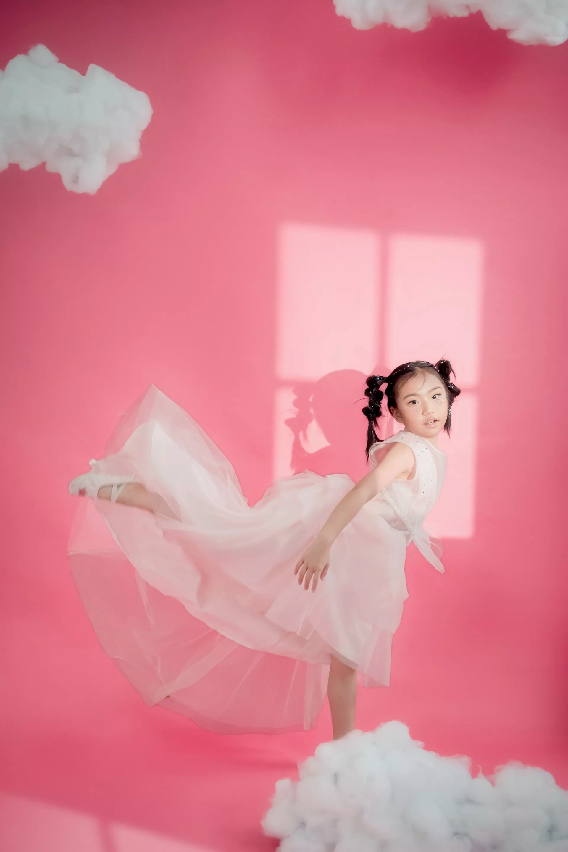 兒童寫真-婚紗攝影照-桃園婚紗攝影照W21禮服出租婚紗包套桃園推薦婚紗店新娘秘書新秘新密閨蜜寫真照全家福照桃園韓國韓式婚紗桃園CP值高的婚紗桃園自助婚紗美式婚紗雜誌婚紗1113-Mi-兒童寫真