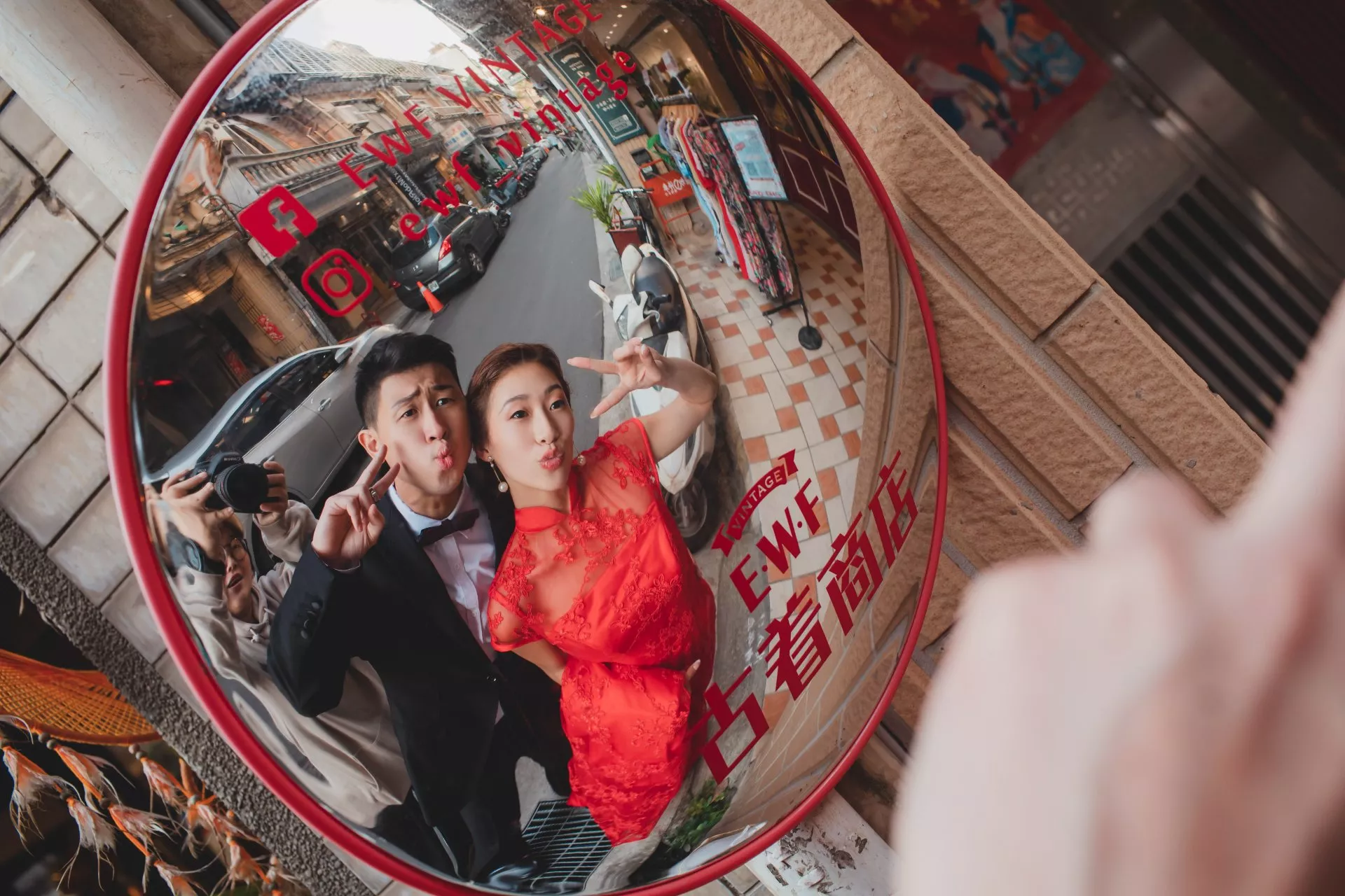 婚紗攝影照-桃園婚紗攝影照W21禮服出租婚紗包套桃園推薦婚紗店新娘秘書新秘新密閨蜜寫真照全家福照桃園韓國韓式婚紗桃園CP值高的婚紗桃園自助婚紗美式婚紗雜誌婚紗電影婚紗17-Ivan-婚紗攝影照(6號攝影師)