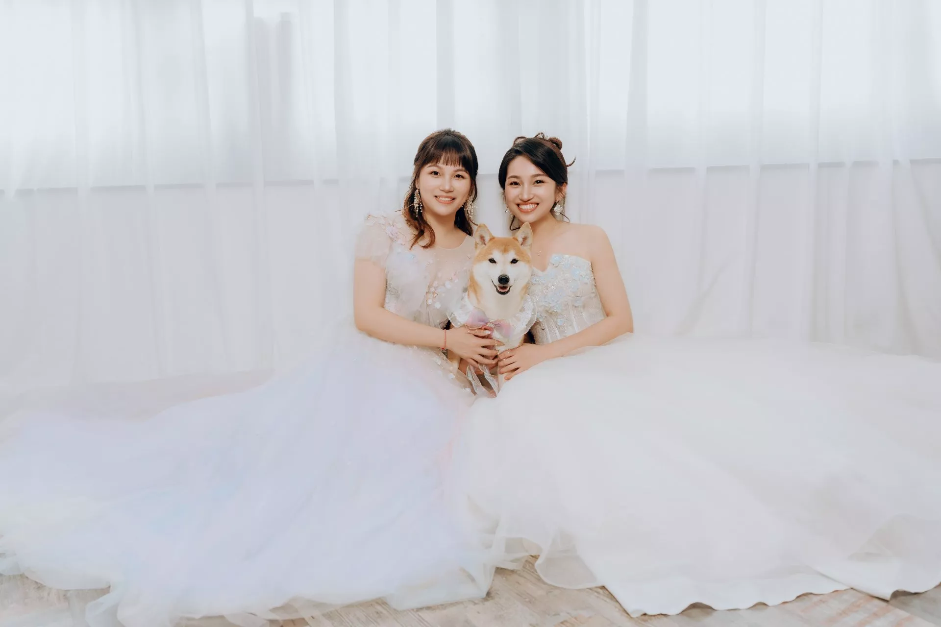 婚紗攝影照a-登記婚紗照桃園婚紗攝影照W21禮服出租婚紗包套桃園推薦婚紗店新娘秘書新秘新密閨蜜寫真照全家福照桃園韓國韓式婚紗桃園CP值高的婚紗桃園自助婚紗美式婚紗雜誌婚紗電影婚紗6-思穎-全家福攝影照(8號攝影師)