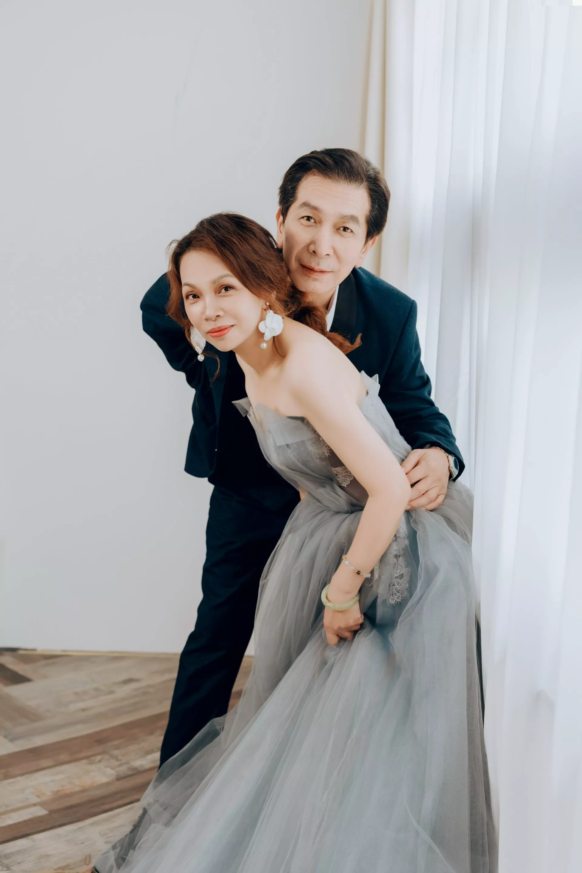 婚紗攝影照a-登記婚紗照桃園婚紗攝影照W21禮服出租婚紗包套桃園推薦婚紗店新娘秘書新秘新密閨蜜寫真照全家福照桃園韓國韓式婚紗桃園CP值高的婚紗桃園自助婚紗美式婚紗雜誌婚紗電影婚紗8-思穎-全家福攝影照(8號攝影師)